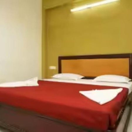 Hotel Soorya Heritage Inn 蓬蒂切里 外观 照片