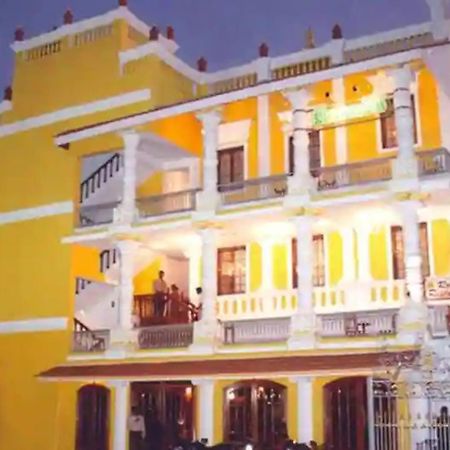 Hotel Soorya Heritage Inn 蓬蒂切里 外观 照片
